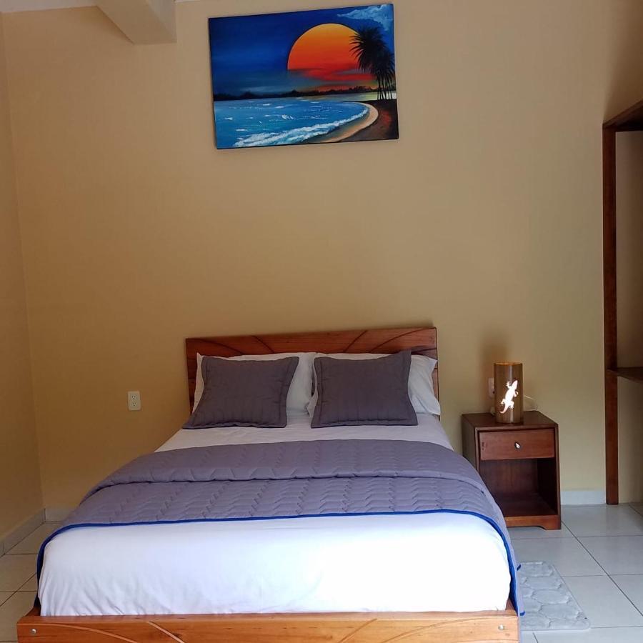 Hotel Soberao Esmeraldas Exterior photo