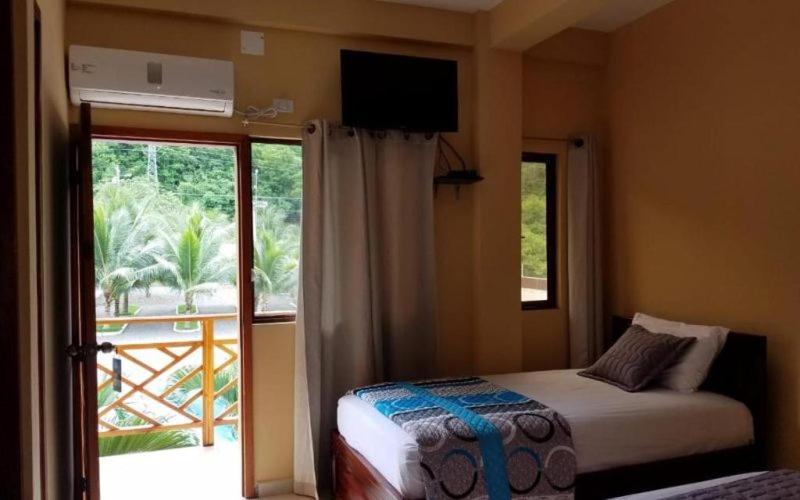 Hotel Soberao Esmeraldas Exterior photo