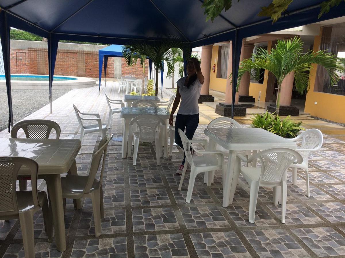 Hotel Soberao Esmeraldas Exterior photo