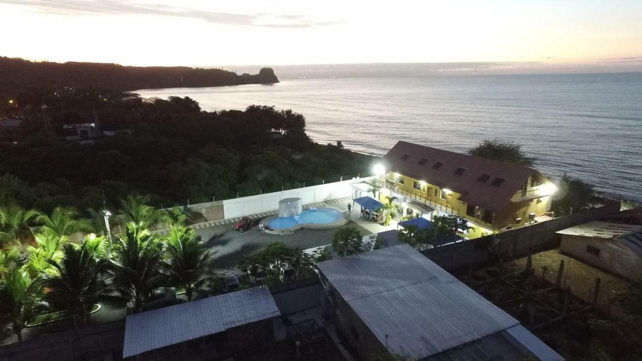 Hotel Soberao Esmeraldas Exterior photo